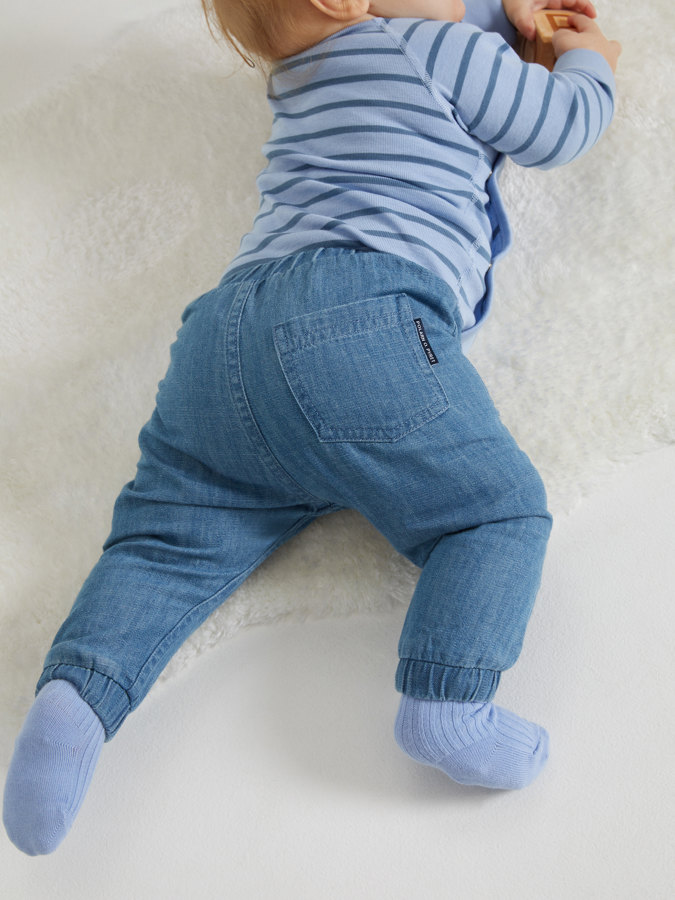 Denimbyxa dra på Denimbyxa dra på