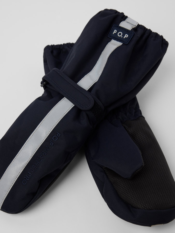 Vattentäta vadderade vantar