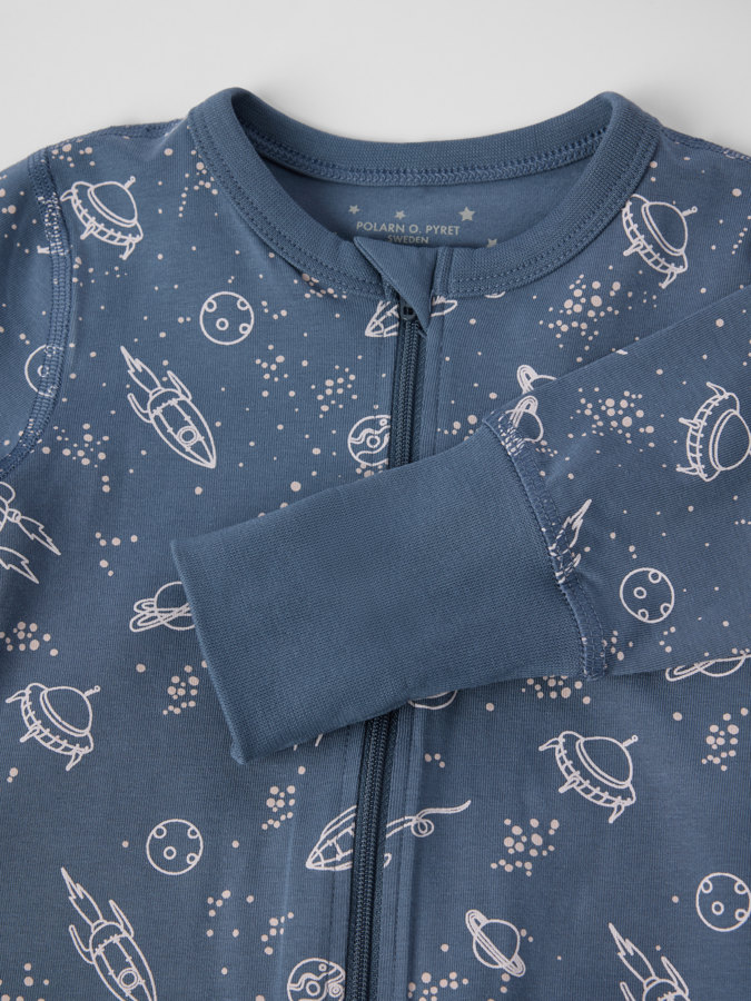 Pyjamasoverall stjärnor Pyjamasoverall stjärnor