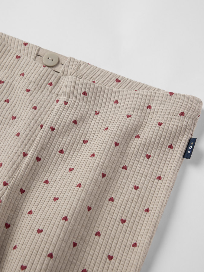 Leggings med utsvängda ben hjärtan