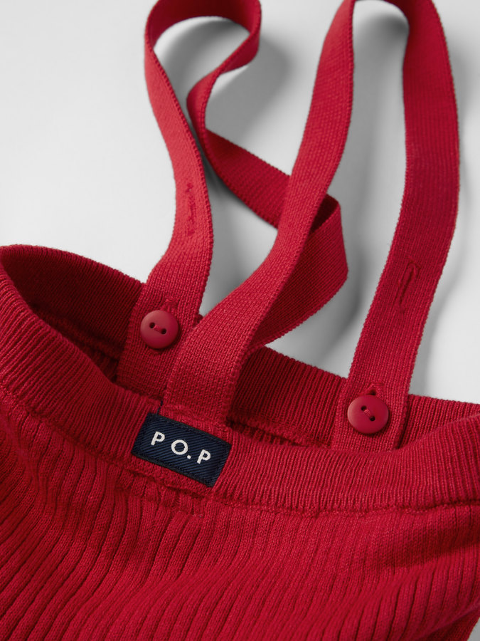 Stickad hängselbyxa