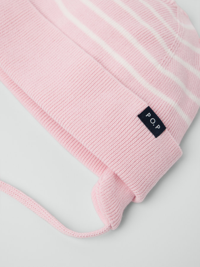 Stickad mössa med öron randig Stickad mössa med öron randig