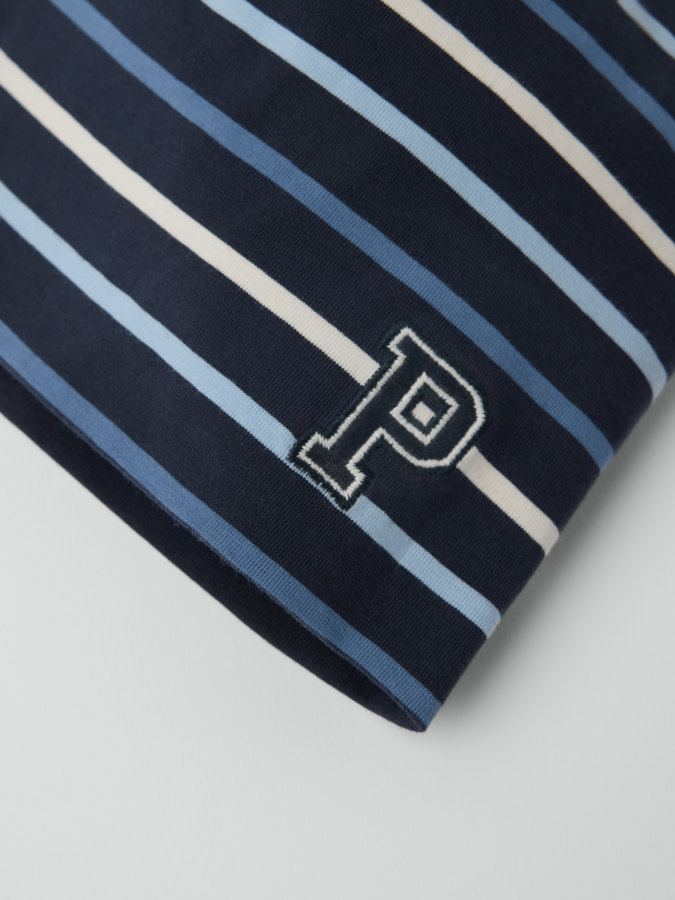 Trikåmössa P-applikation randig