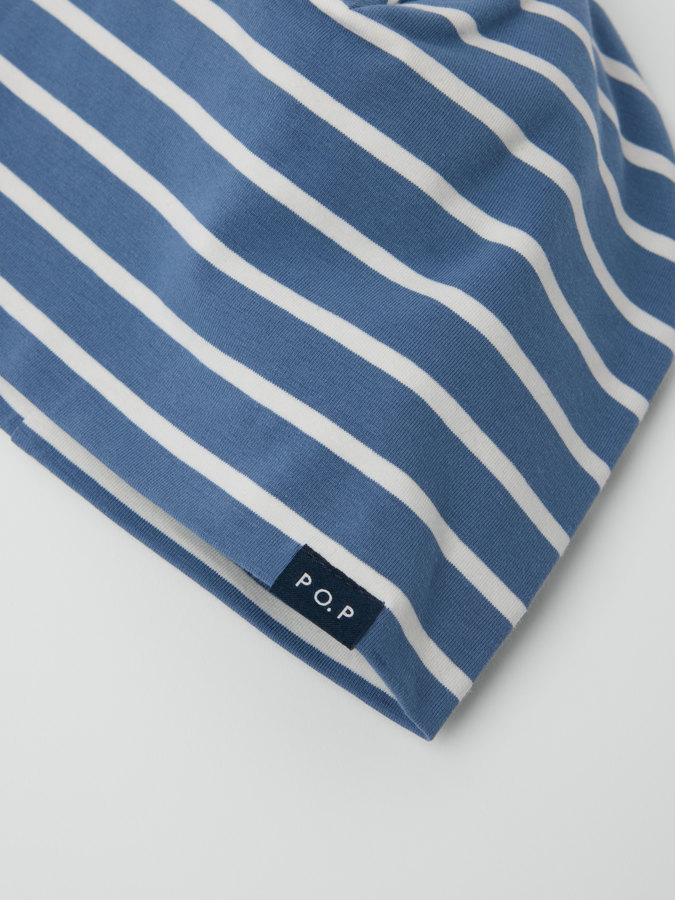 Trikå mössa randig