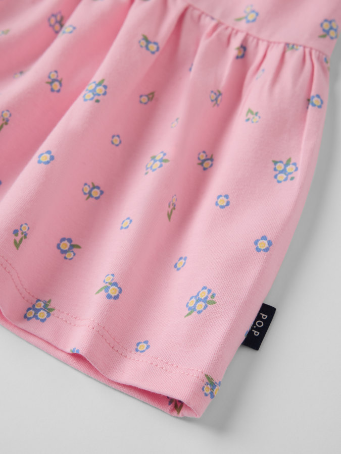 Klänning blommig Klänning blommig