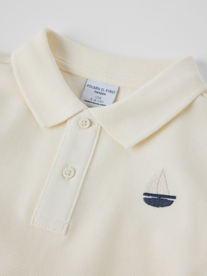 Pikétröja segelbåt