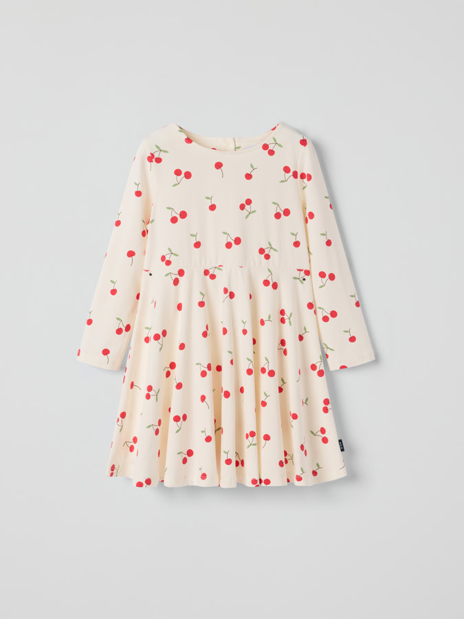 Långärmad snurrklänning körsbär Långärmad snurrklänning körsbär