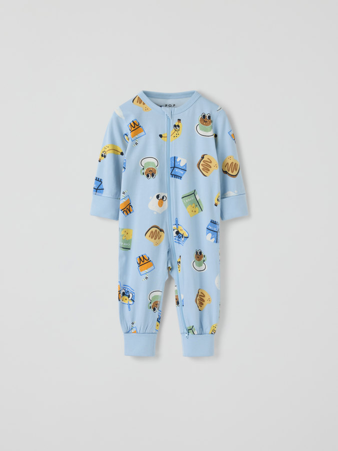 Pyjamasoverall frukost