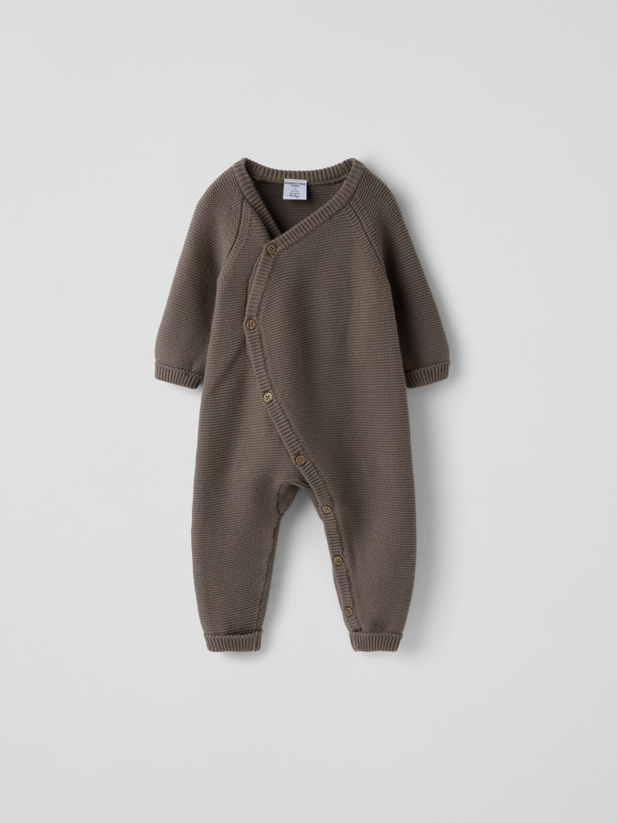 Stickad overall