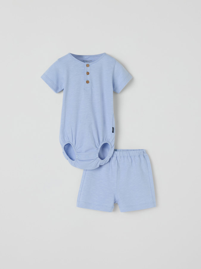 Set body och shorts